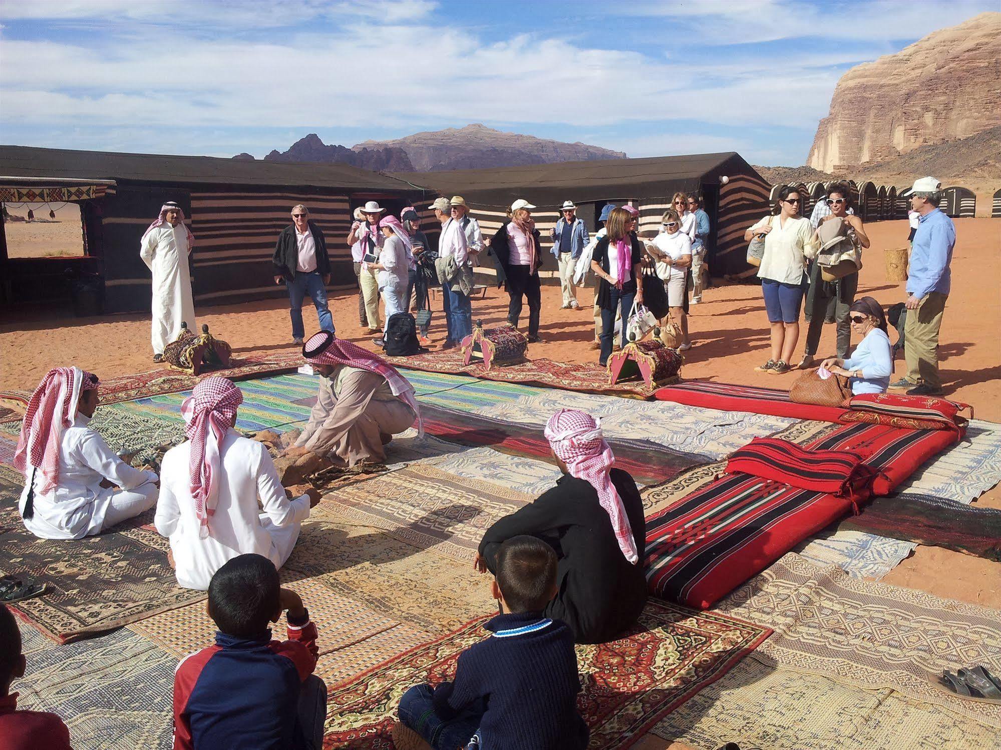 Wadi Rum Caravan Camp Kültér fotó