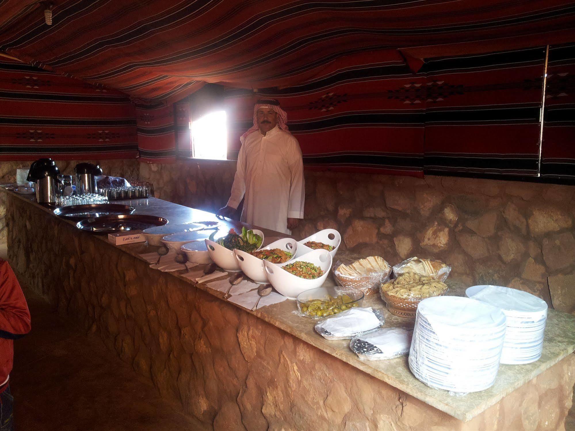 Wadi Rum Caravan Camp Kültér fotó
